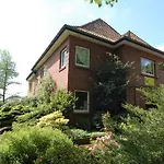 Atlantis Landpension Steinhude Guest house 3*